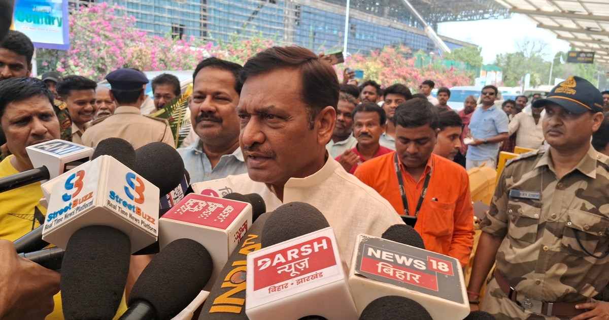 Akhilesh Singh ne cm se manga javab 