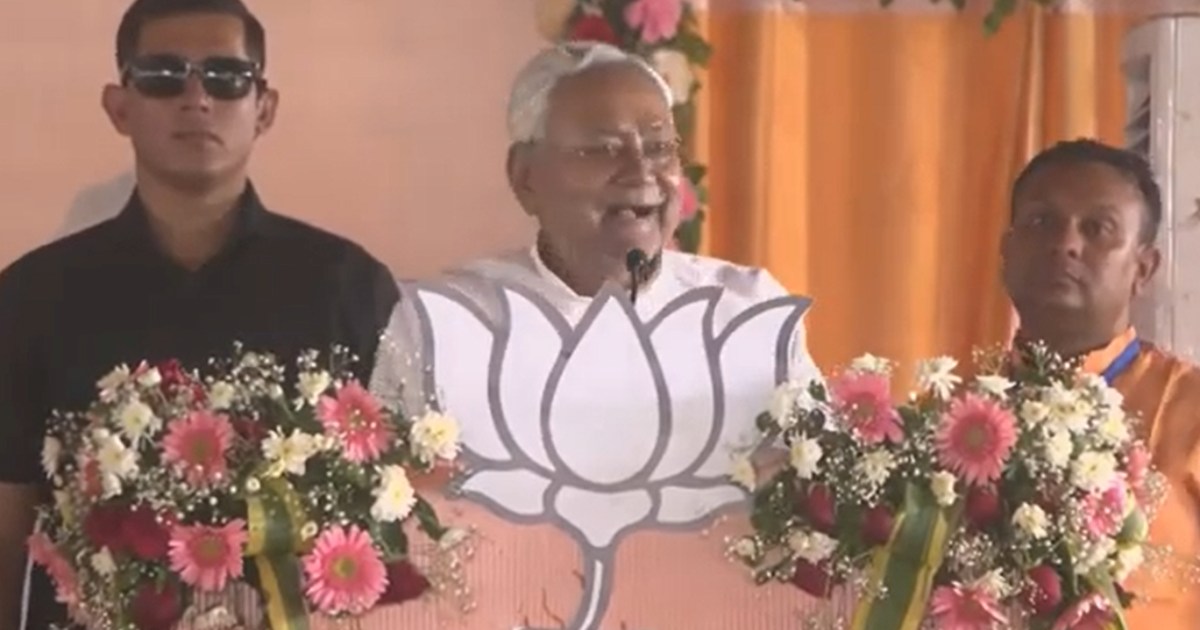 What did CM Nitish say in PM Modi's public meeting in Nawada