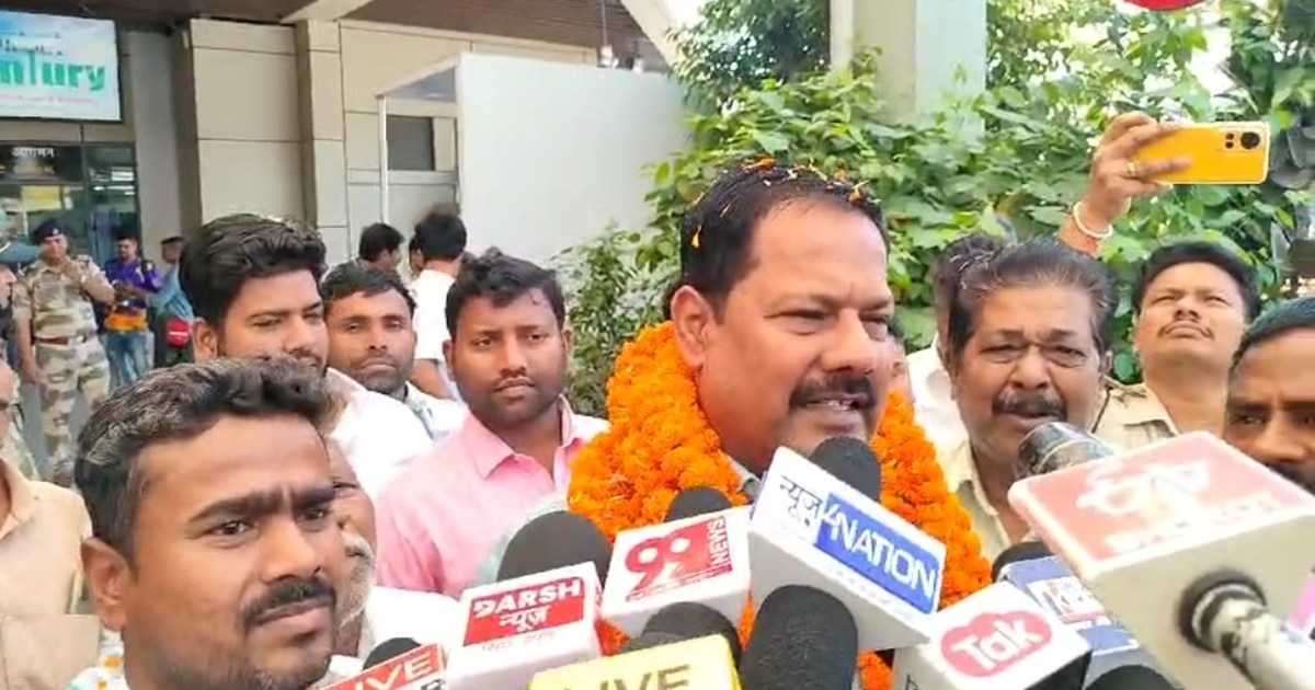 Ajay Nishad congress prtyasi 