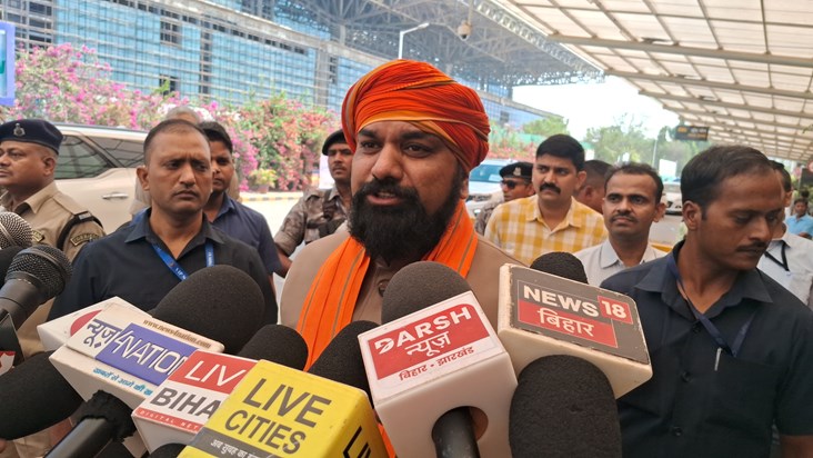 Lalu yadv aarkshn virodhi hai ,samrat chaudhri