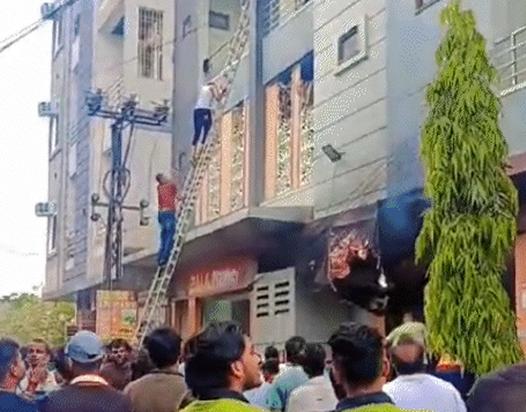 BREAKING: Around 70 students were studying when a fire broke