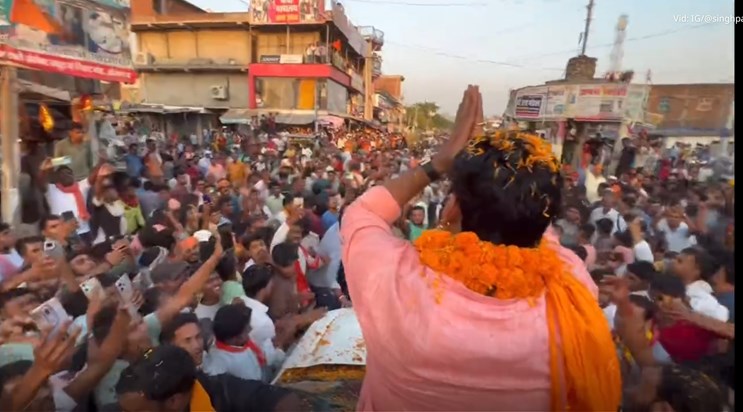 Bhojpuri star Pawan Singh roared at his opponents, will file Bhojpuri star Pawan Singh roared at his opponents, will file