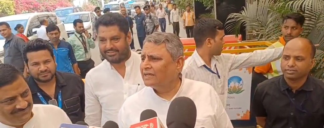 Mntri vijy chaudhri ne rjd ke menofesto pr Kiya ktaksh Mntri vijy chaudhri ne rjd ke menofesto pr Kiya ktaksh
