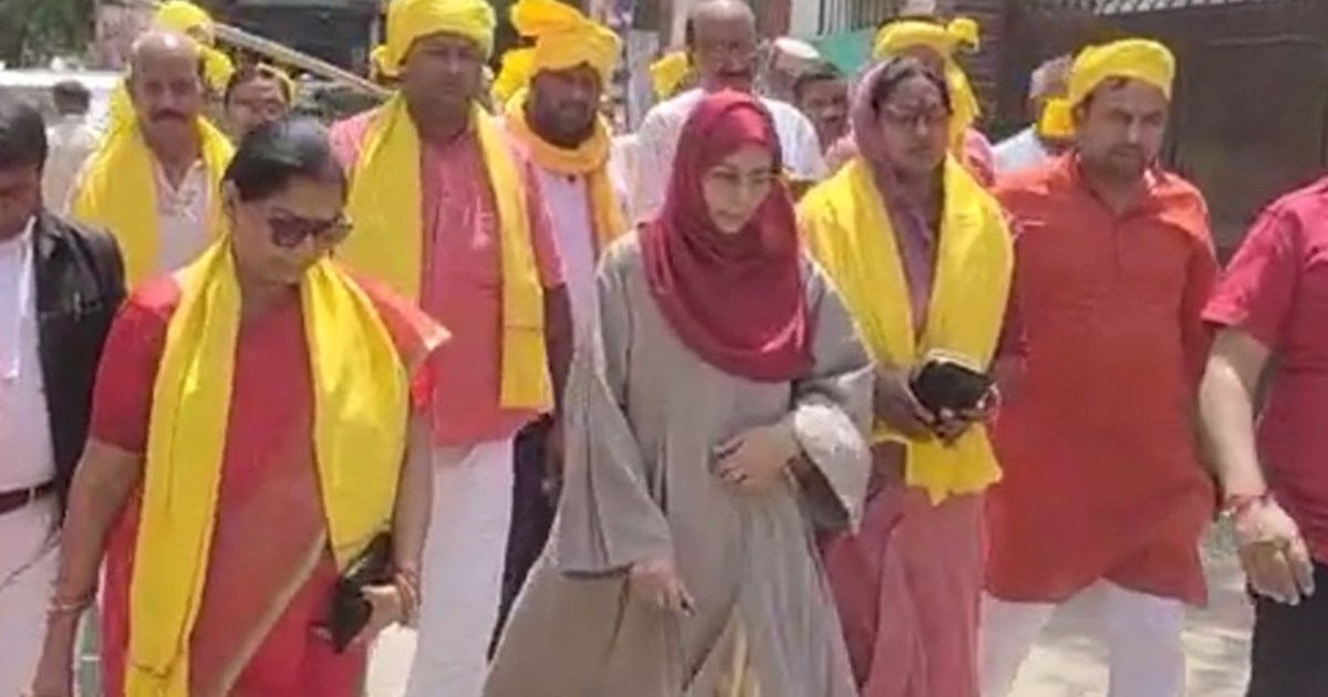 Hina Shahab files nomination, interesting triangular contest