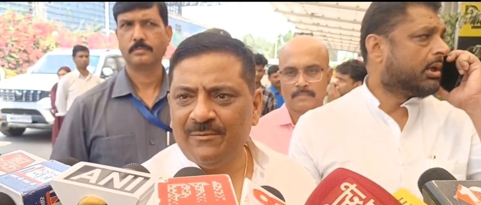 Sanjy jha ka bda byan Sanjy jha ka bda byan