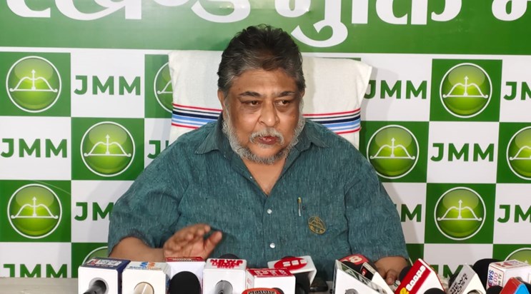 Supriyo on Ajay Alok
