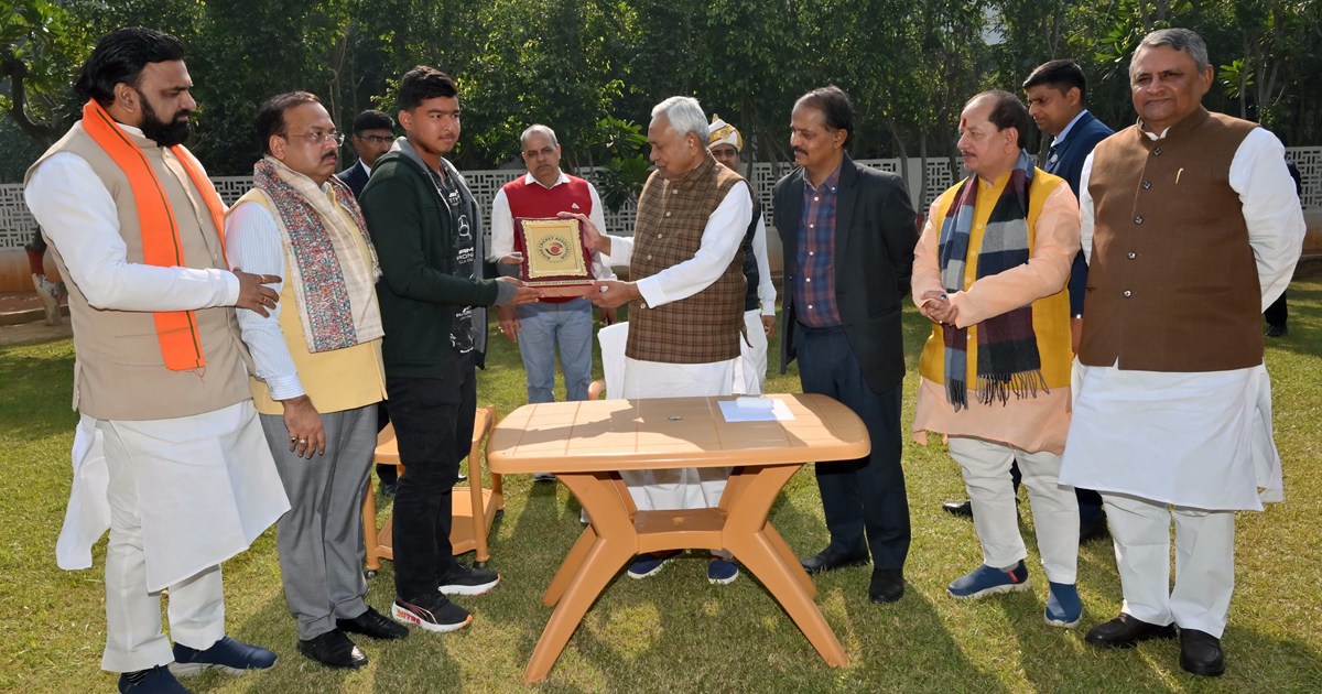 CM Nitish congratulated cricketer Vaibhav Suryavanshi over p