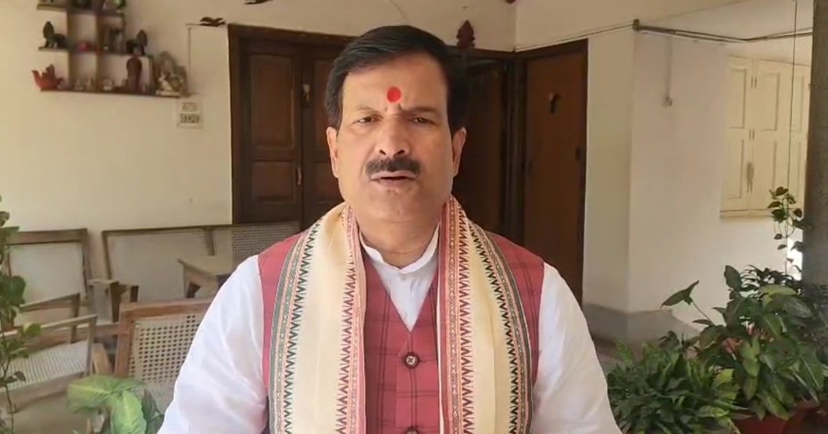 Bihar srkar ke adhikari ki smpti ghoshna par rajniti