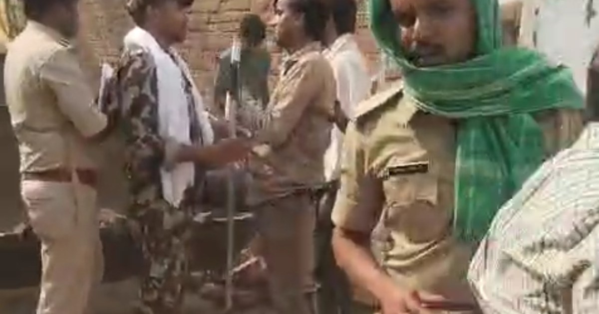 There was massive protest against the police who went to rem