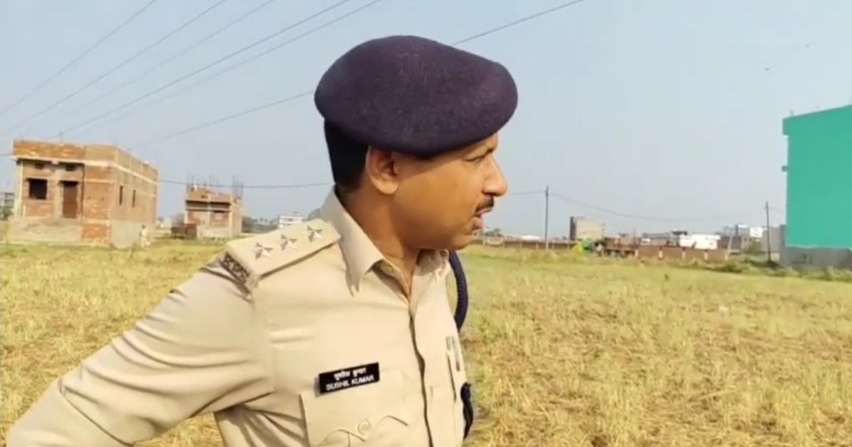 Half naked dead body found from Beur in Patna, police busy i