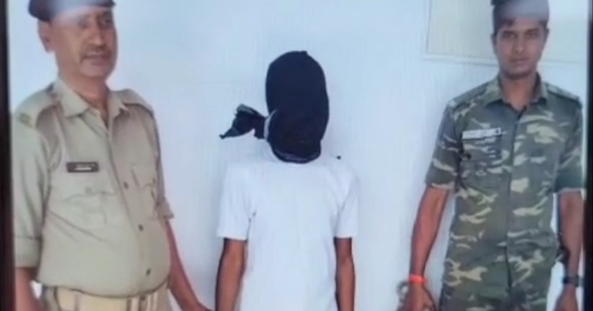 People of Darbhanga village are angry with Naushad Kashmiri 