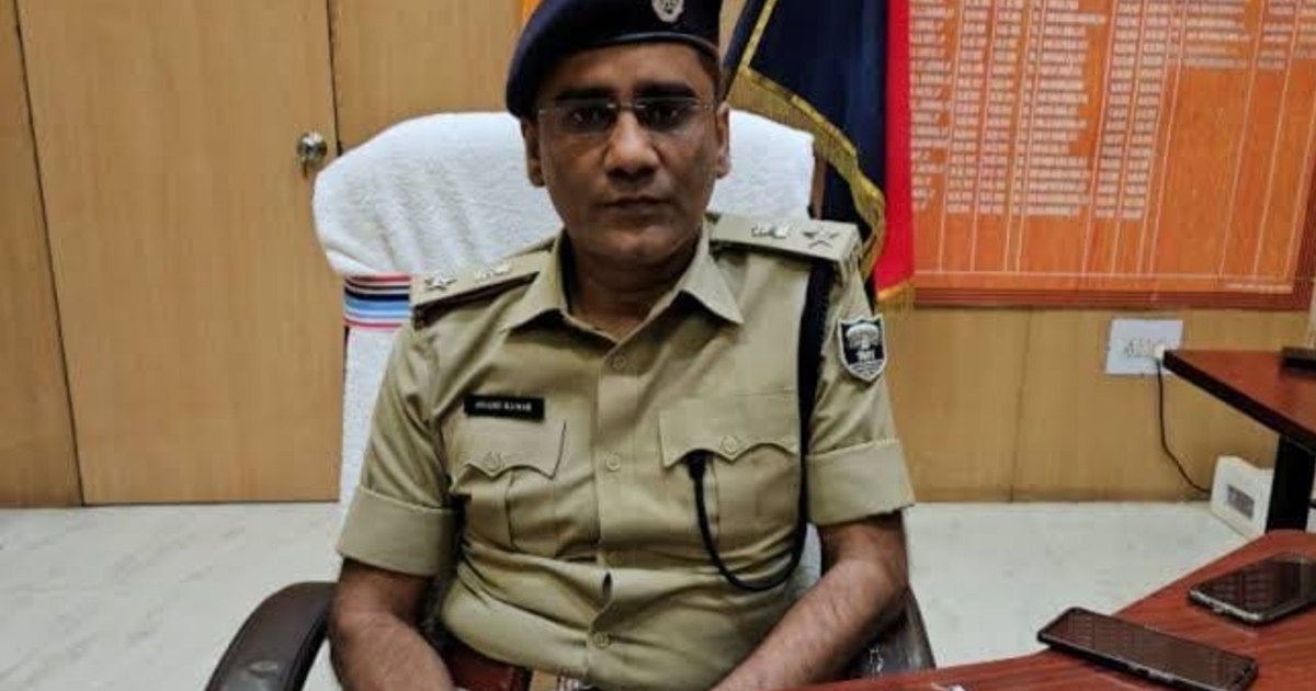 Big action by Gaya SSP Anand Kumar, 7 SHOs suspended, 21 tra