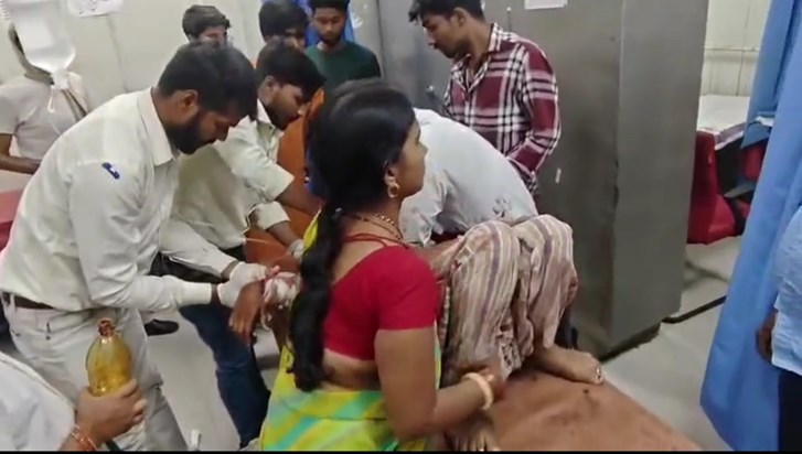 BREAKING: Female teacher shot dead in Jehanabad BREAKING: Female teacher shot dead in Jehanabad