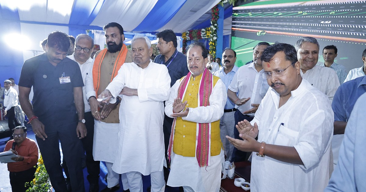 CM Nitish made changes in the areas of district in-charge mi