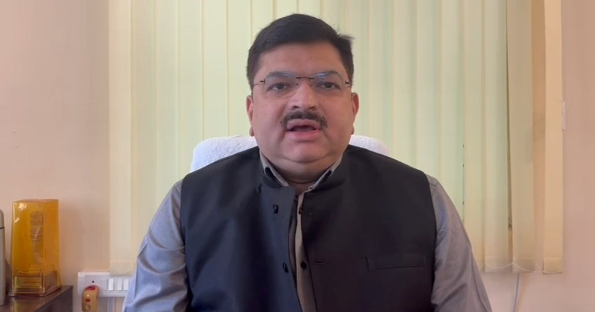 Pepr lik kand ka mukhyaropi girftar