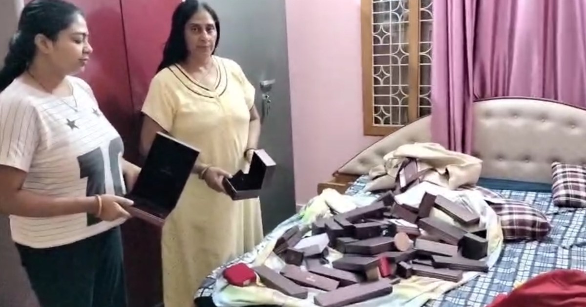 A terrible robbery took place in the capital Patna