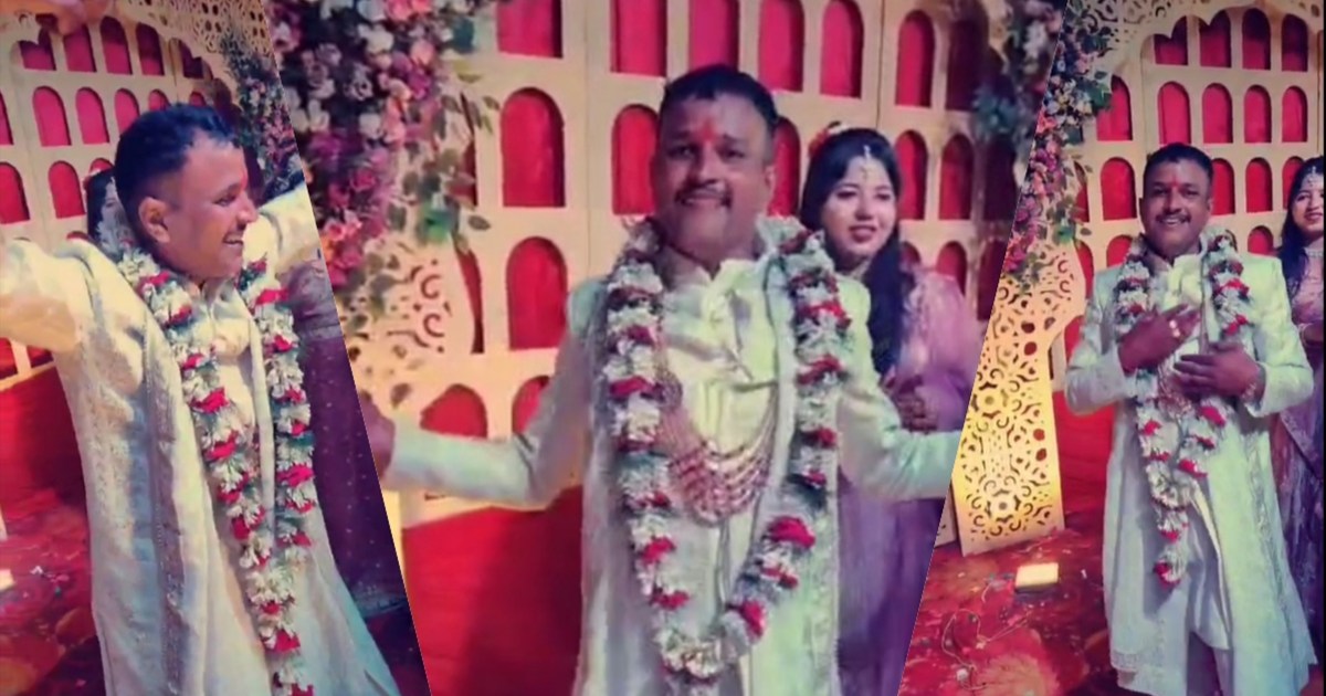 The groom started dancing on the stage of Jaimala on the son