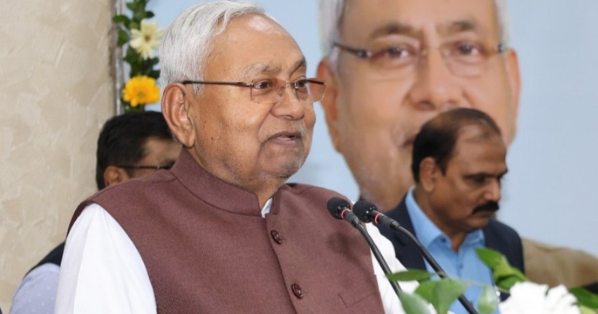 Nitish government transferred many senior IAS officers
