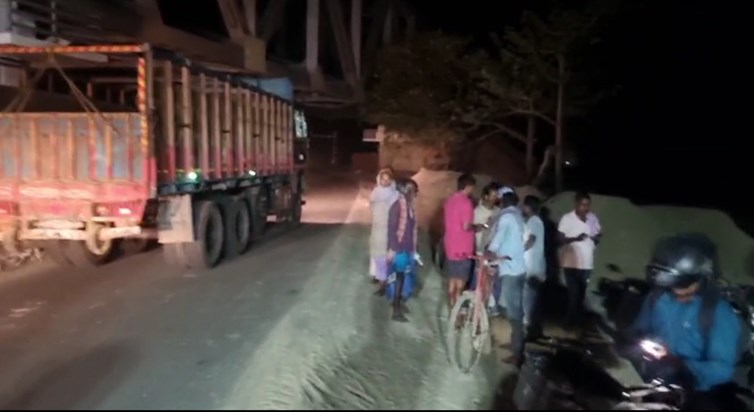 Criminals shot a youth in Supaul for resisting bike robbery Criminals shot a youth in Supaul for resisting bike robbery
