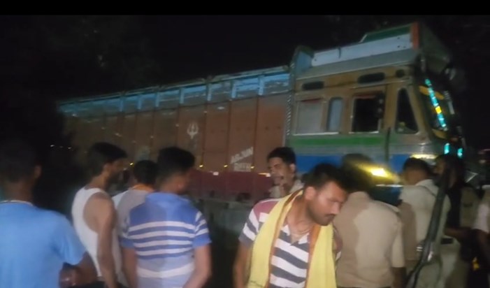 A father died while going to his daughter's Tilak ceremony i A father died while going to his daughter's Tilak ceremony i