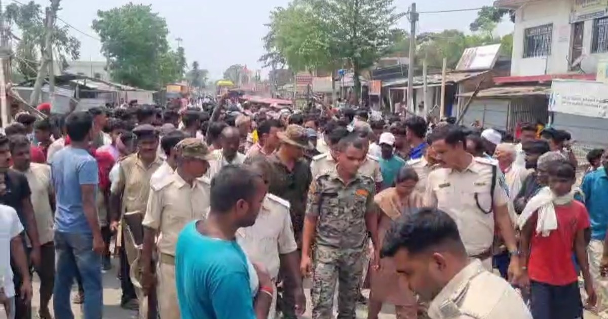 A youth was robbed and murdered in Supaul, angry villagers c