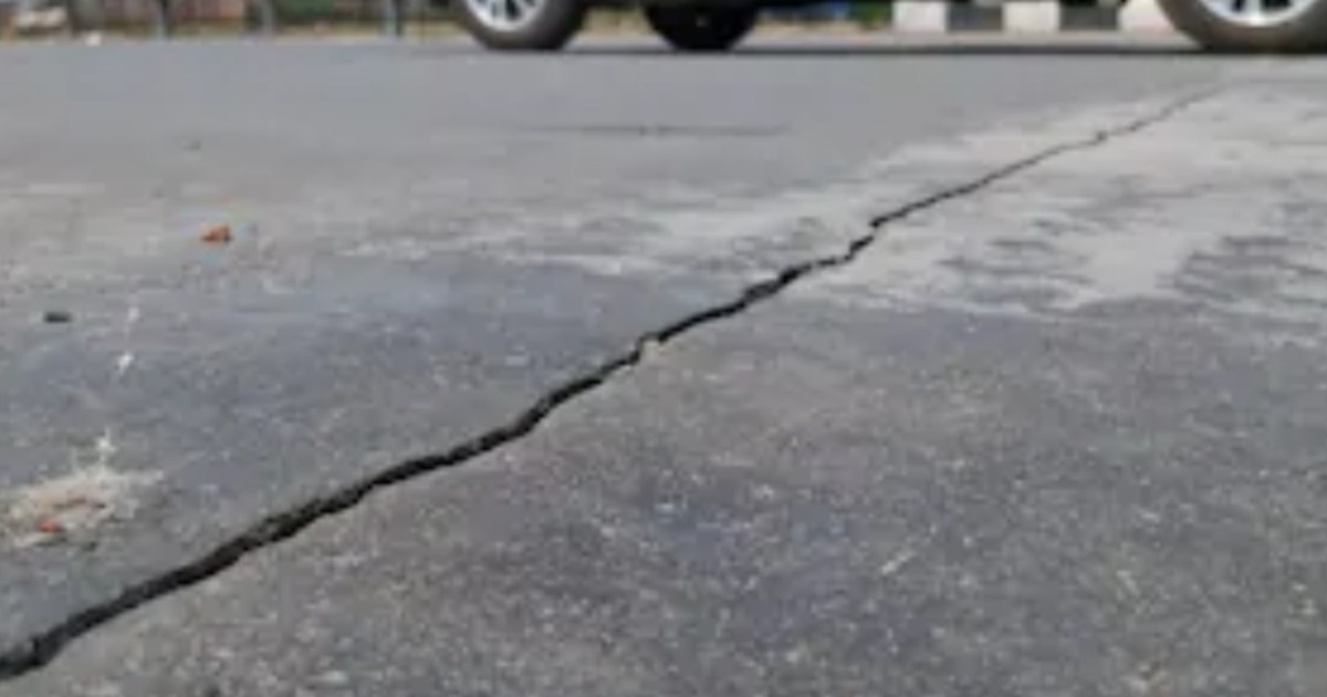 Nitish government's clarification on the crack in Patna's JP