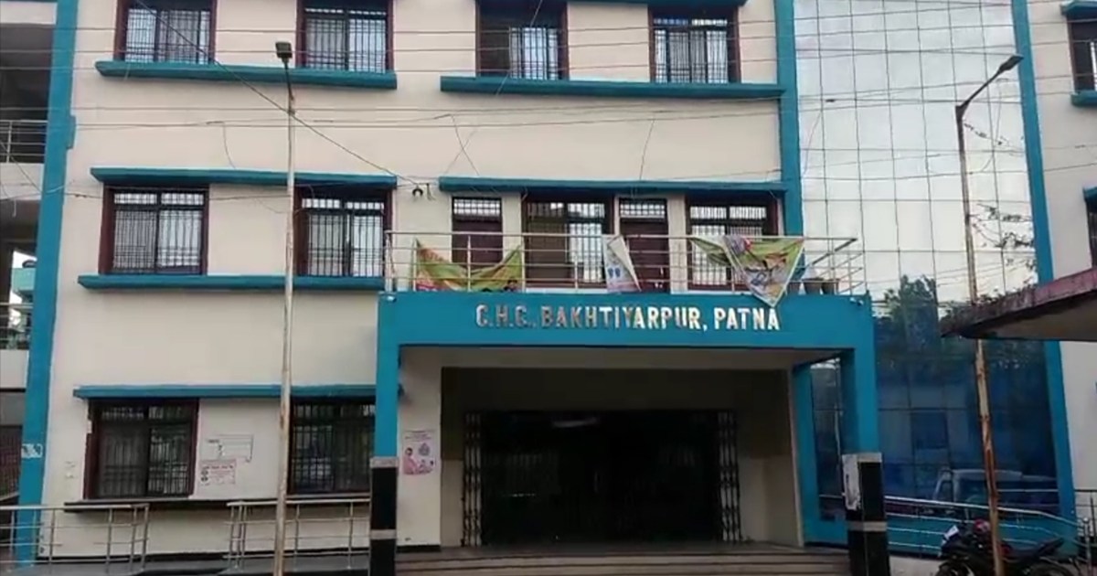 A young man going to a friend's wedding procession died in B