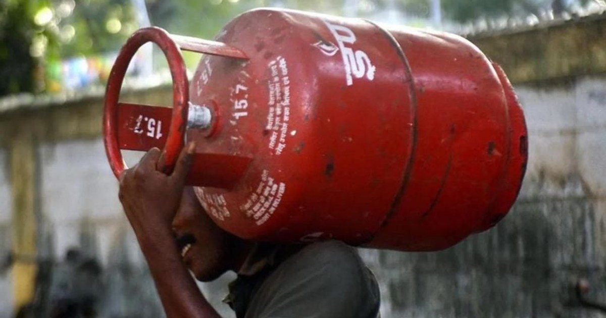 domestic-lpg-price-may-be-reduced-by-rs-200-government-can-a