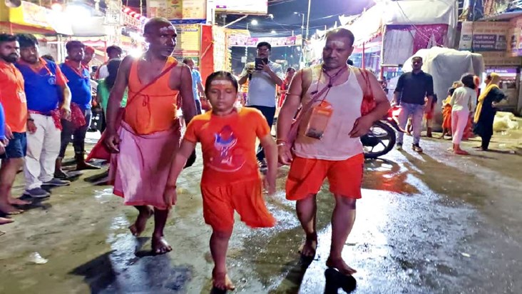 rajnandani-performed-jalabhishek-on-baba-garibnath-in-muzaff