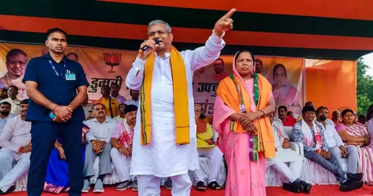 cm-hemant-soren-use-of-offensive-language-bjp-state-presiden