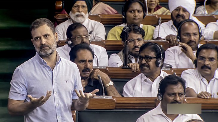 rahul-gandhi-flying-kiss-in-parliament