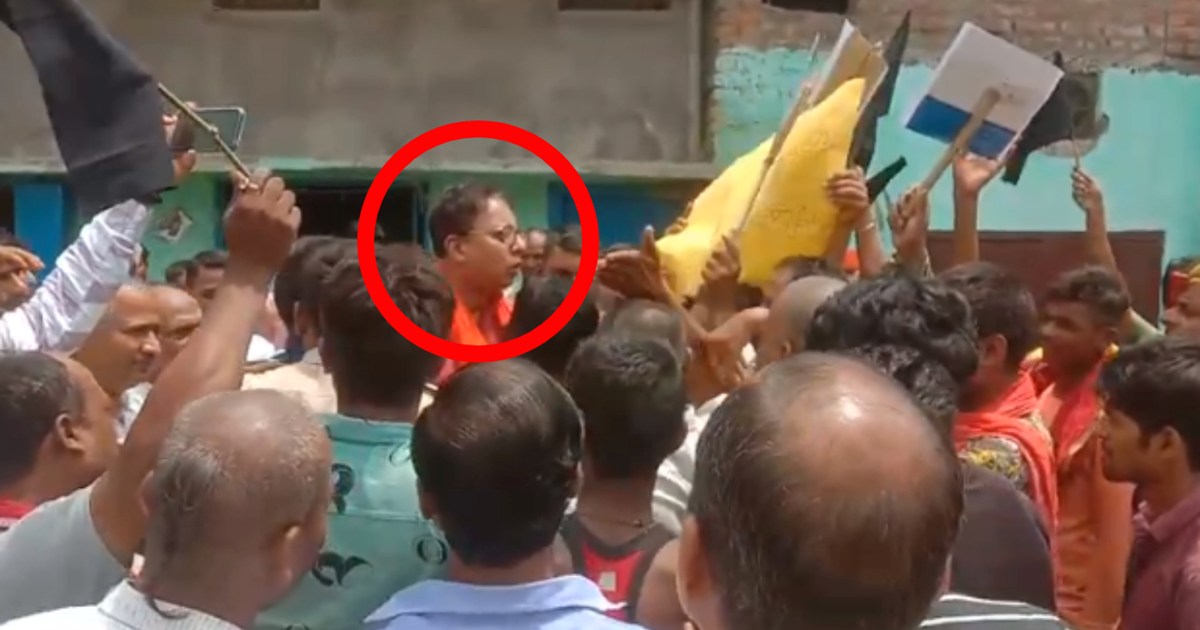 BJP MP surrounded in his own constituency, people raised slo