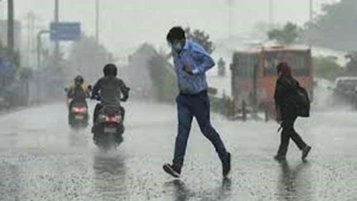 bihar-weather-update-red-alert-issued-for-heavy-rain-in-two-
