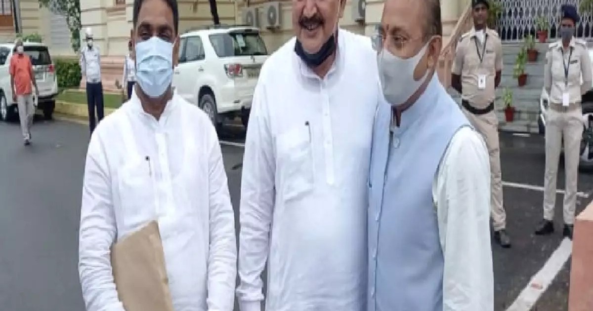 Ashok Choudhary should be ashamed...Father became MLA with t