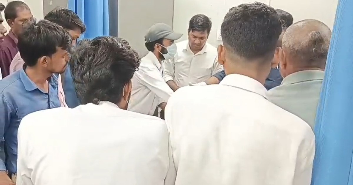 A man accused a doctor of demanding bribe and consumed poiso