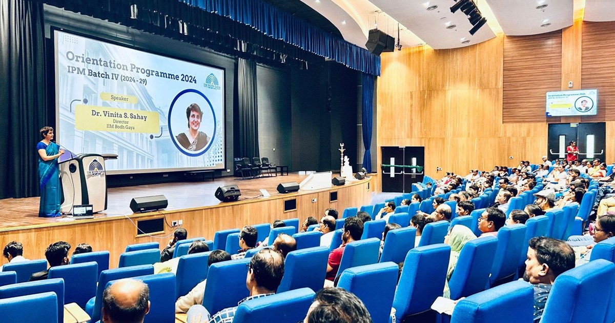 IIM Bodh Gaya welcomes new batch of IPM, experts from many c