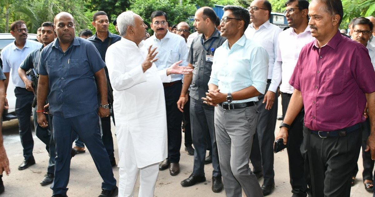 CM Nitish inspected Guru Govind Singh Hospital and gave seve