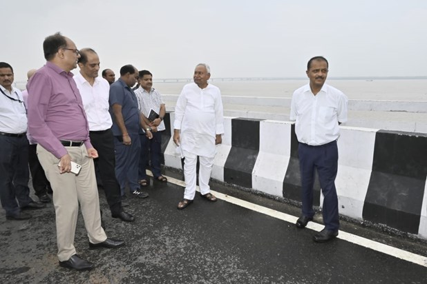 Cm nitish inspection in patna ganga ghat Cm nitish inspection in patna ganga ghat