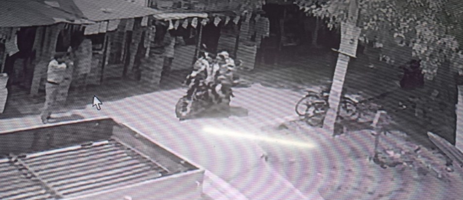 Breaking CSP operator Manoj Chaurasia robbed in Begusarai Breaking CSP operator Manoj Chaurasia robbed in Begusarai