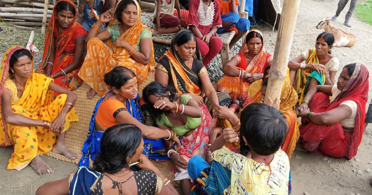 The death of the brother and sister caused a stir in the fam