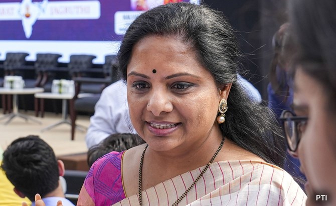Supreme Court gives a jolt to CBI and ED, K. Kavitha gets ba Supreme Court gives a jolt to CBI and ED, K. Kavitha gets ba