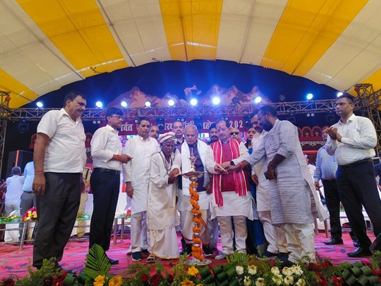 Minister participated in the program organized in Gehlot val Minister participated in the program organized in Gehlot val
