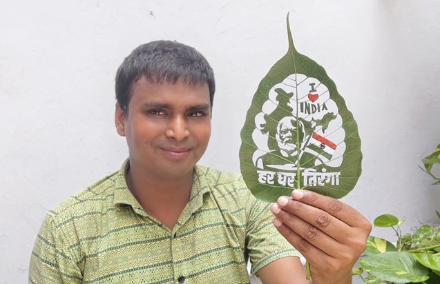 Bihar's son Madhurendra made a special figure for PM Modi's Bihar's son Madhurendra made a special figure for PM Modi's