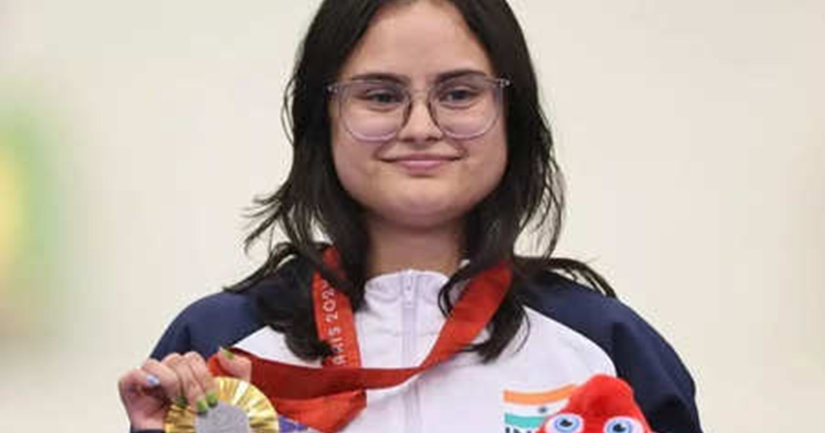 Avni created history by winning gold for the second consecut