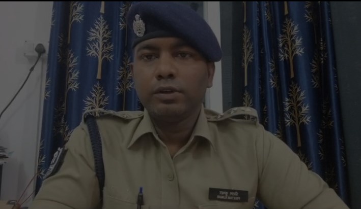 In Patna, the husband of a Mukhiya and a teacher was shot in In Patna, the husband of a Mukhiya and a teacher was shot in