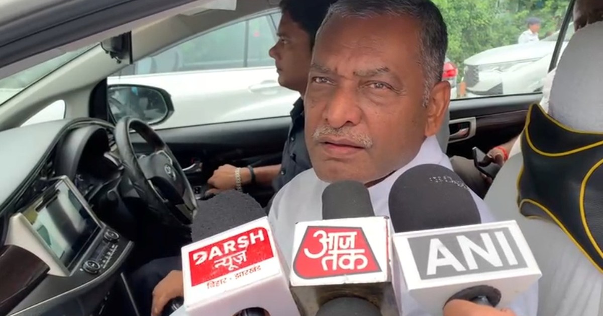 Akhilesh singh ka bda byan