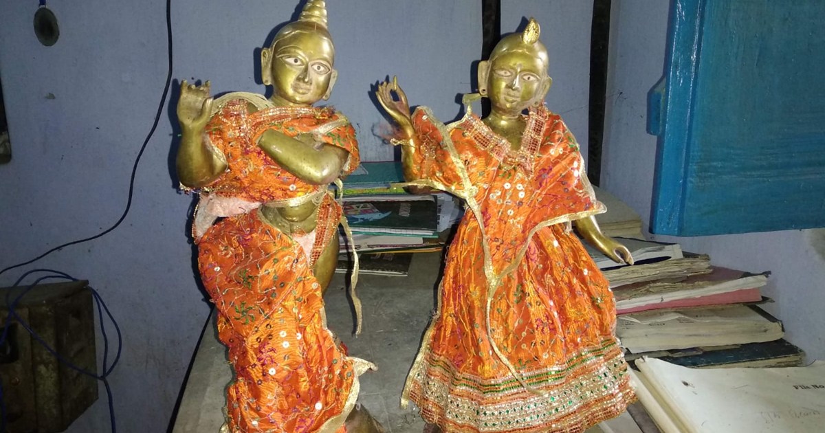 Radha-Krishna in Banka's lockup, waiting for savior