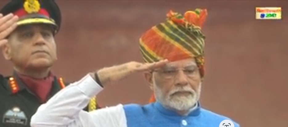 Independence Day Celebration: PM Narendra Modi hoisted the t Independence Day Celebration: PM Narendra Modi hoisted the t