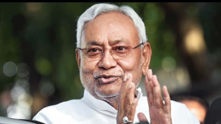 Nitish government transferred 25 IAS officers simultaneously