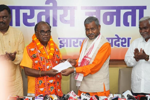 Lobin Hembrom Joined BJP Lobin Hembrom Joined BJP